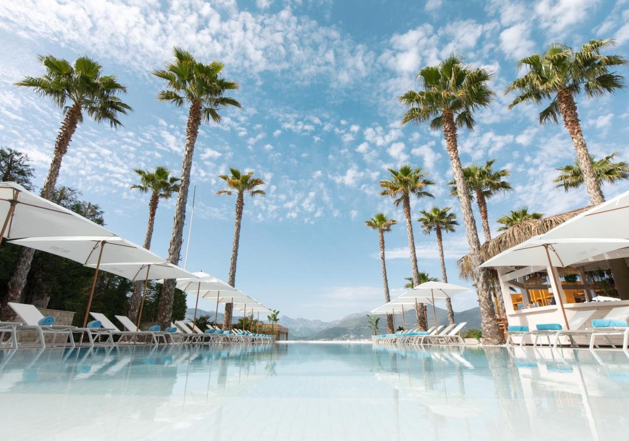 มอนเตเนโกร บีช รีสอร์ต Hotel Krtoli ภายนอก รูปภาพ