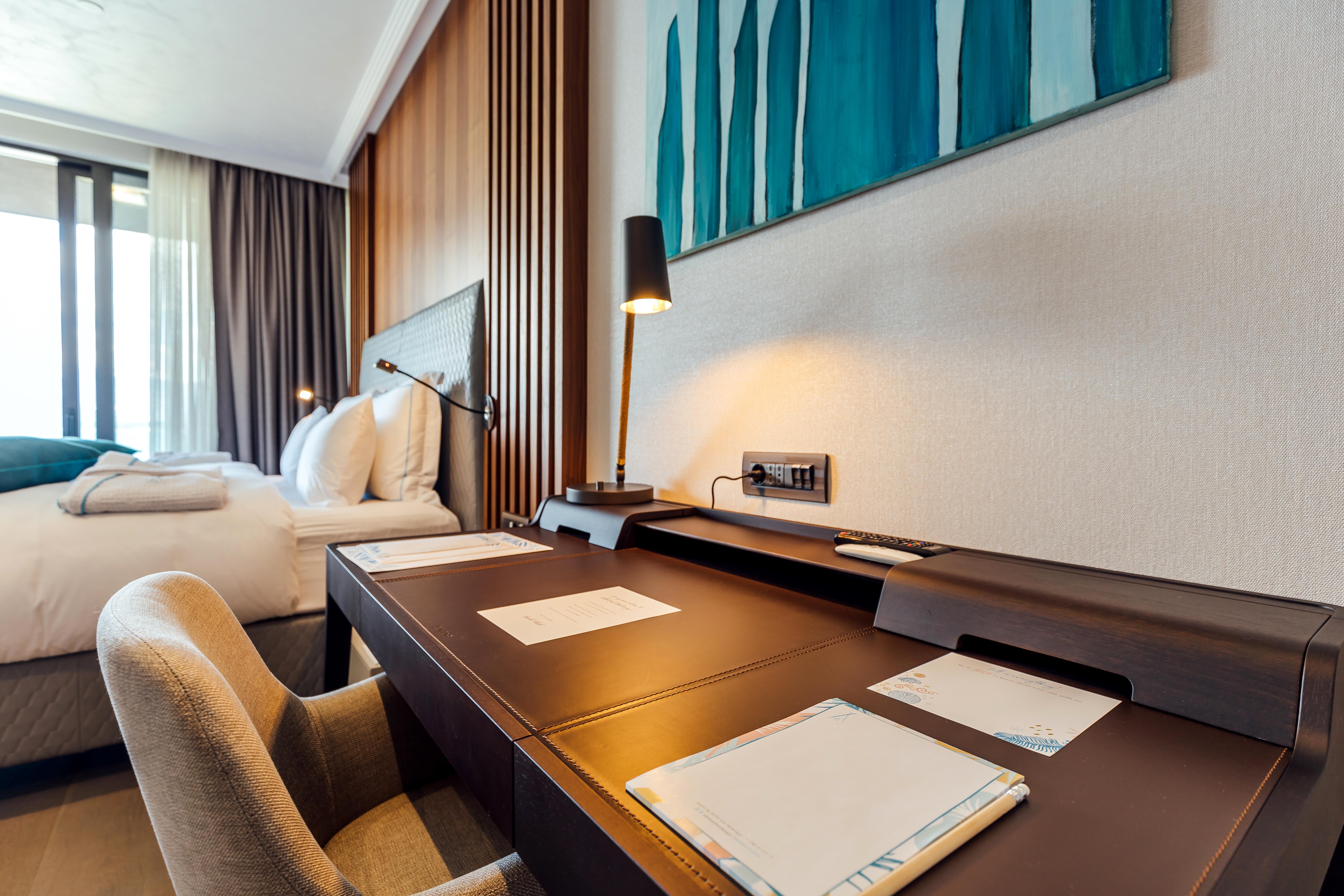 มอนเตเนโกร บีช รีสอร์ต Hotel Krtoli ภายนอก รูปภาพ