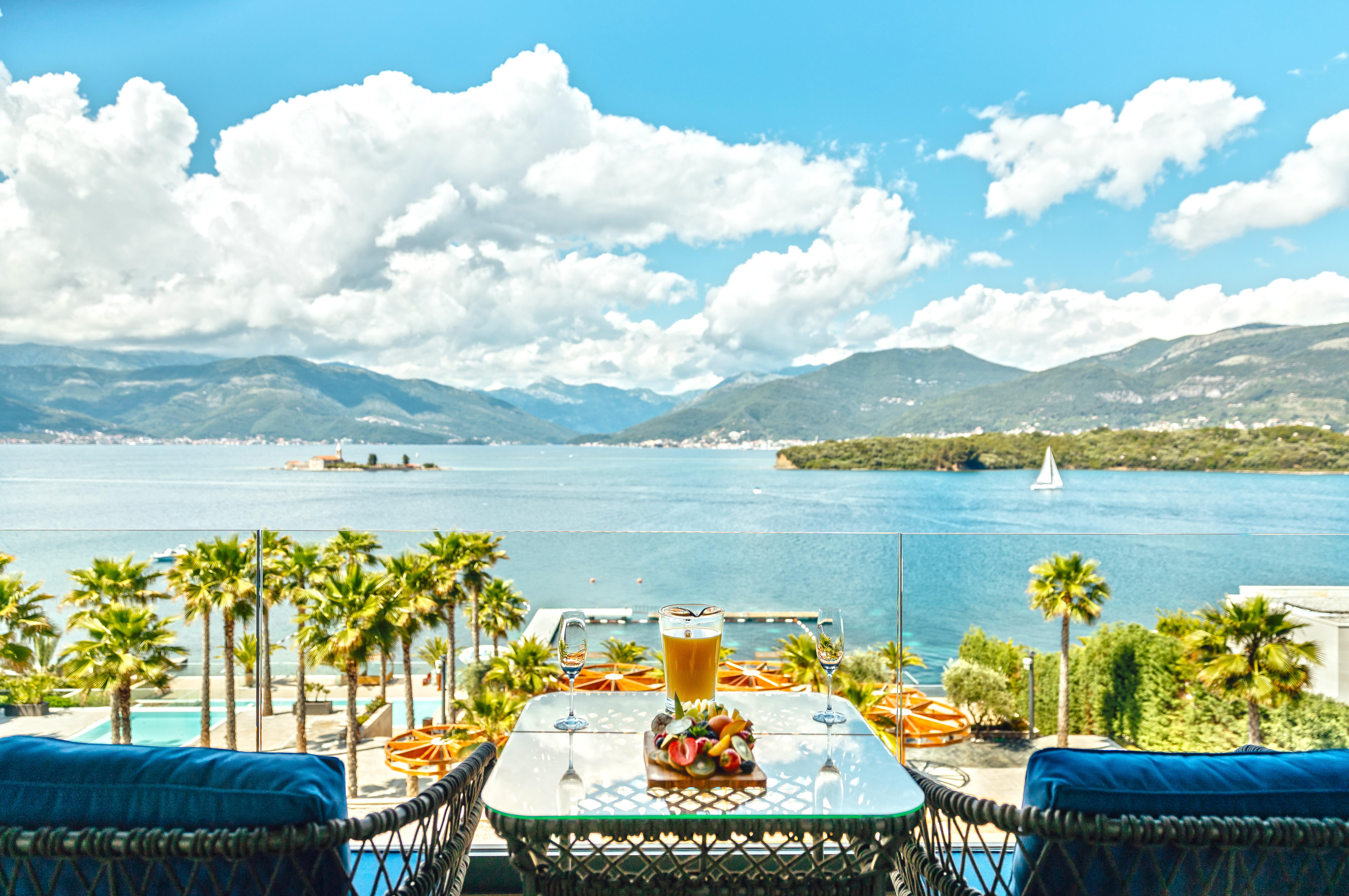 มอนเตเนโกร บีช รีสอร์ต Hotel Krtoli ภายนอก รูปภาพ